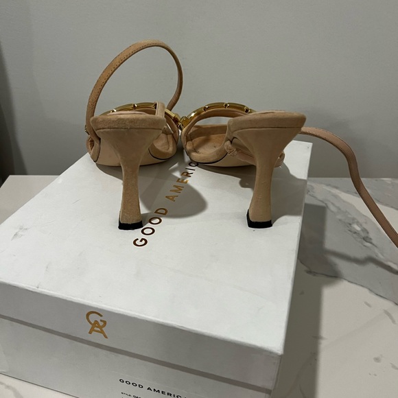 GOOD AMERICAN Women's Single Strap Ankle Chain  Sandal PALE PINK SUEDE - Picture 6 of 12